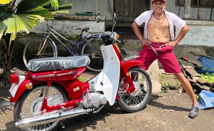 Restorasi Semulus Kaki Lisa Blackpink