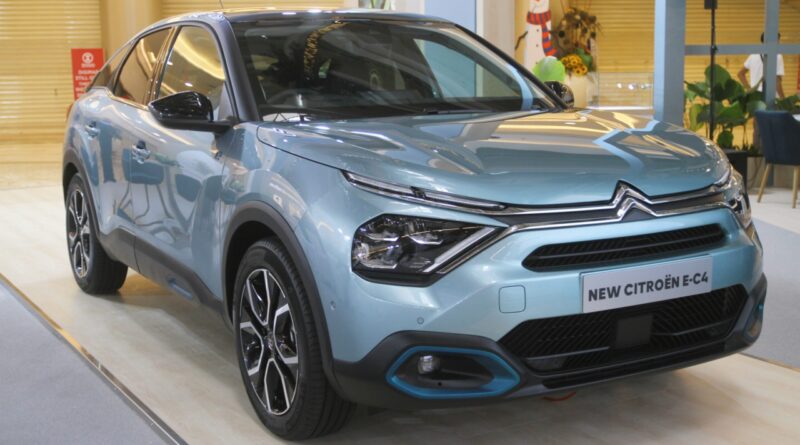 Citroën ë-C4 Elektrik Tembus 100 km/jam Hanya 9 detik