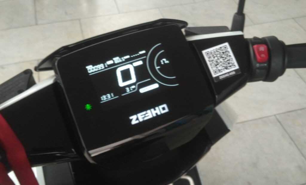 Zeeho AE8 Hanya Butuh 2,9 Detik Capai 50 km/jam