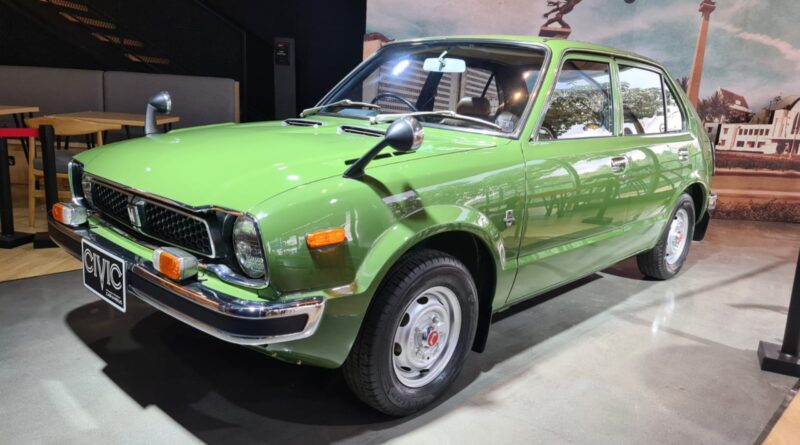 Nostalgia Honda Civic Klasik di Dream Cafe