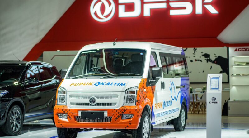 Pupuk Kaltim Beli 5 unit DFSK Gelora E Pertama