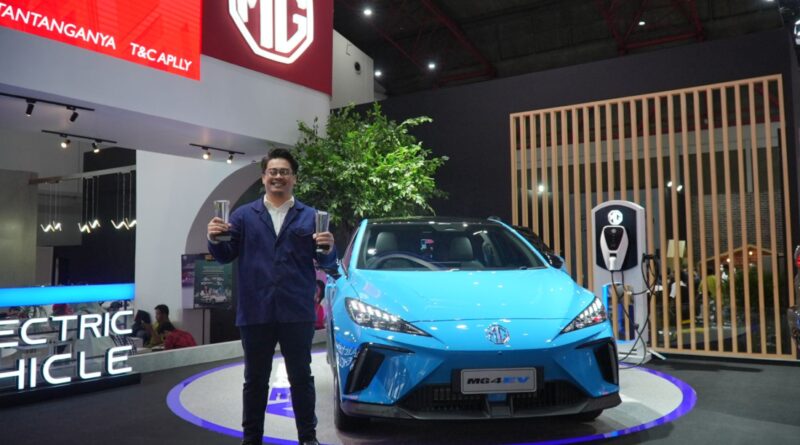 The Most Favorite Best EV Car IIMS 2023 Jatuh Kepada MG4  