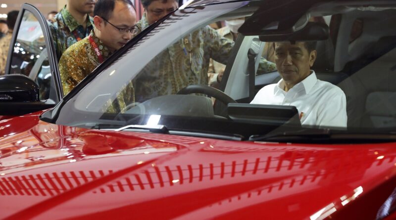 Jokowi Kesemsem Desain “Coming For Future” Chery Omada 5