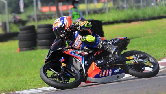 Ulang Sukses 2022, Yamaha Racing Indonesia “Genjot” Kembali Reynaldi Pradhana dan Dimas Juliatmoko di One Prix 2023