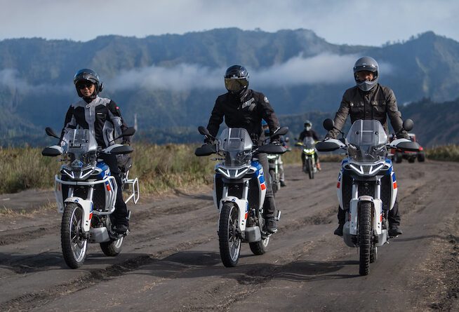 Aprilia Tuareg 660 Lolos Uji Medan Bromo