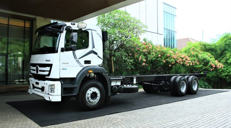 Axor M-Cab, Truk “Transformers” Mercedes-Benz Bikin Asoy Geboy Supir