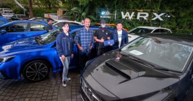 Hand Over Subaru WRX, Om Mobi dan Fitra Eri Salah Satunya