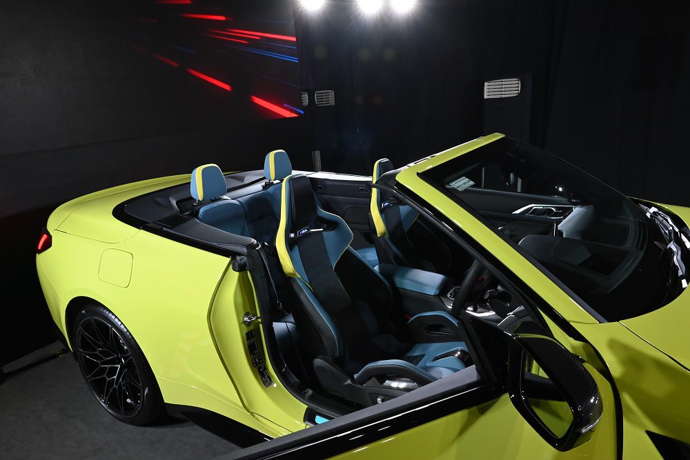 BMW M4 Competition Convertible M xDrive, Softtop Terbuka Hanya 18 Detik Saja