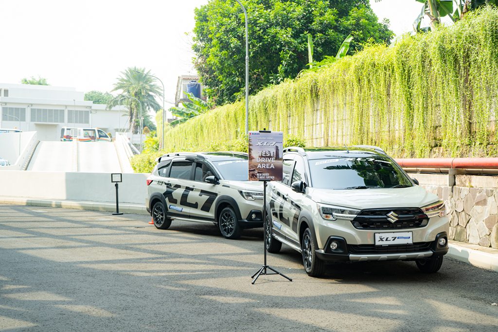 MargoCity Depok Disambangi Teknologi SHVS Suzuki XL7 Hybrid