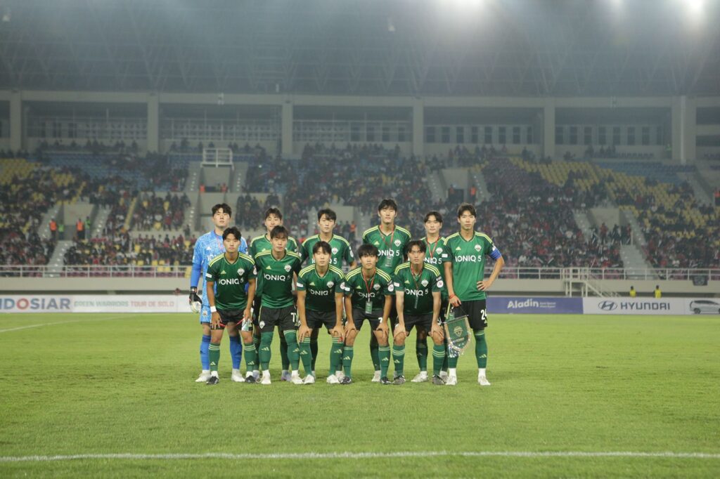 Jeonbuk Hyundai Motors vs PERSIS Solo Dikawal IONIQ 5, STARGAZER dan CRETA