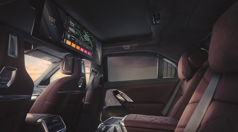 BMW Theater Screen, Fitur Unggulan BMW New Seri 7