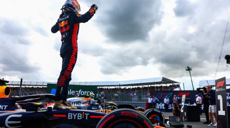 Max Verstappen Finish di Silverstone, Red Bull Racing Kokoh di Puncak