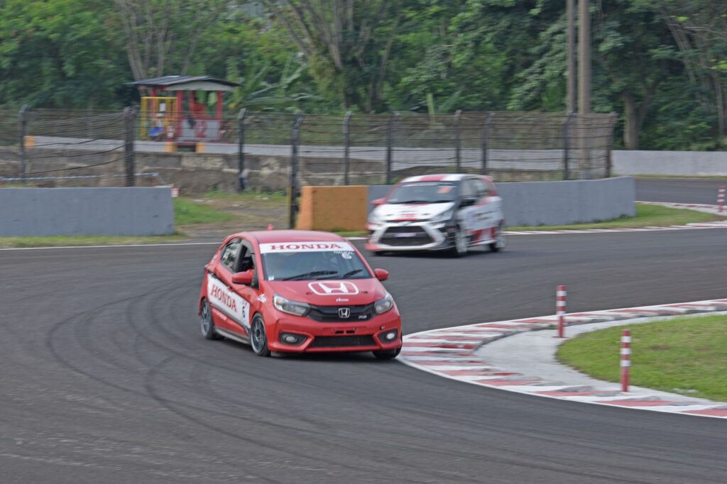 Seri 2 ISSOM Sentul Dikuasai Honda Racing Indonesia