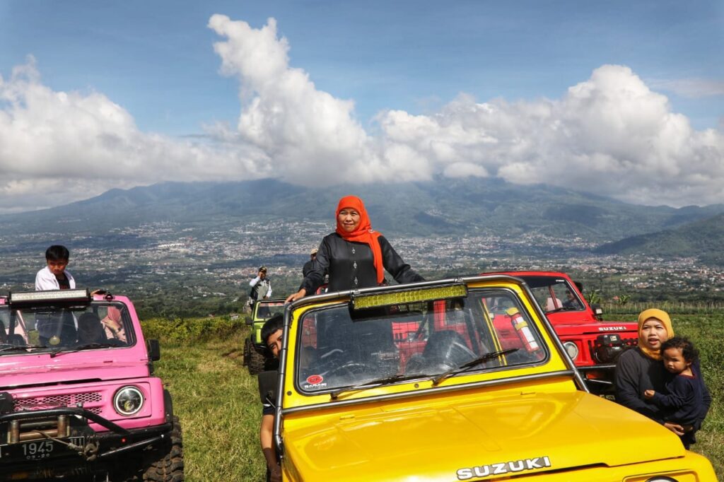 BAJA Guide Wisatawan Untuk Jelajah Bukit Jengkoang Lewat Suzuki Katana Mode Offroad