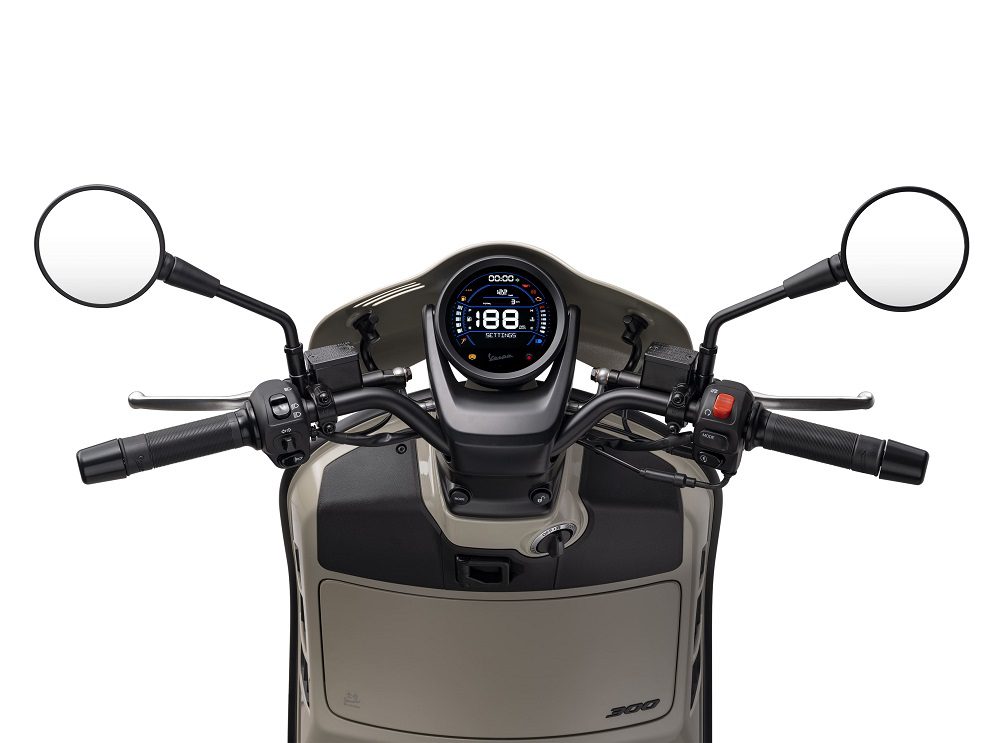 Cita Rasa Balap “Faro Basso”” Kental Vespa GTV