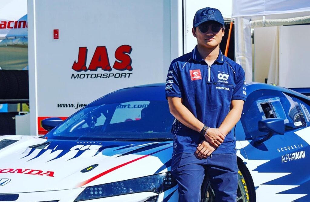 Honda NSX GT3 Evo Sukses Melahap 20,8 KM Sirkuit Nurburgring