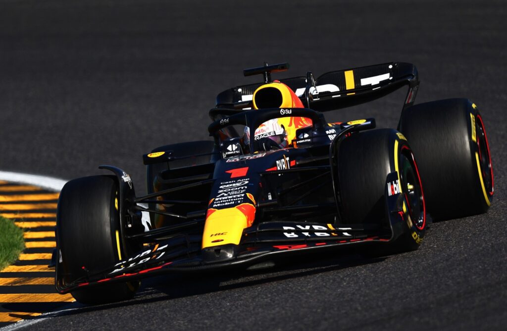 Max Verstappen Juara F1 Japan Tepat Ultah Honda Motor ke-75