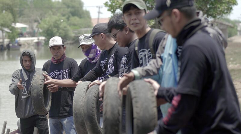 Membuat Alat Pemecah Ombak dari Ban Bekas Ala Panet Ban