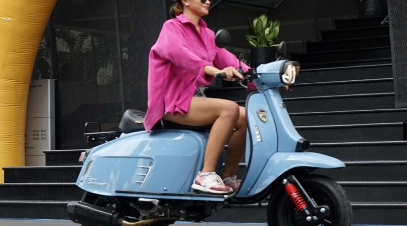 Test Ride Scomadi, Matic Retro Bristish Spek Balap Cocok Turing Jarak Jauh
