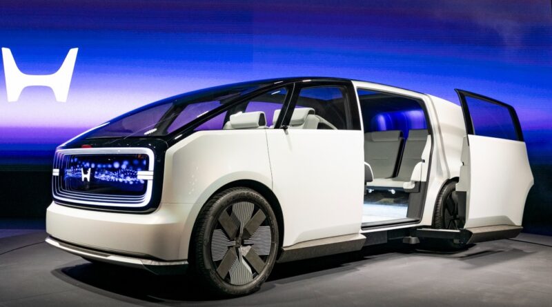 Saloon dan Space-Hub, Duo “Next” EV Concept Honda Segera 2026