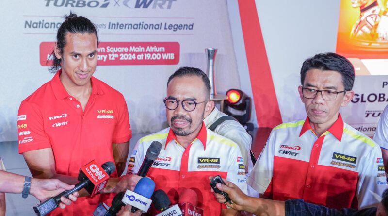 Fix !! Seal Gelael Balap Bareng Valentino Rossi