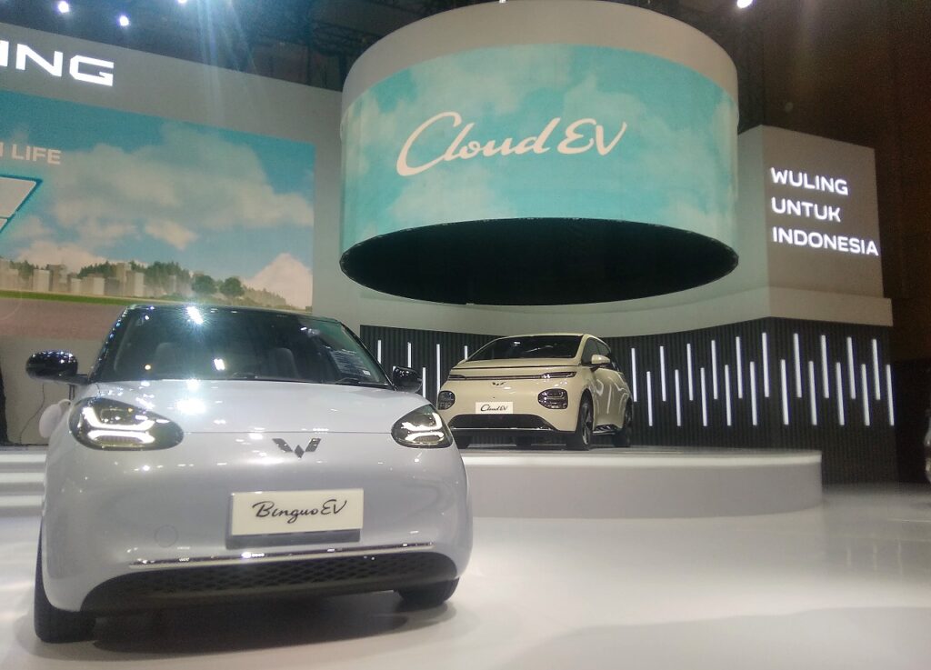 Melihat Wuling Jadi “Raja” Mobil Listrik Indonesia