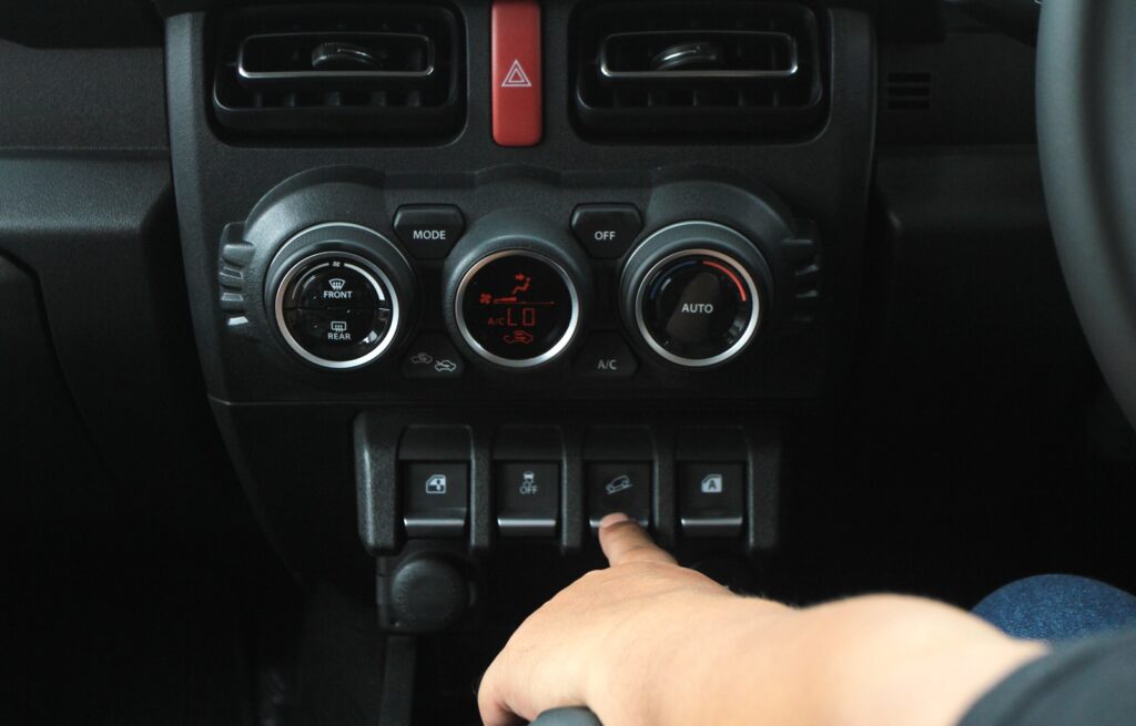 5 Keunggulan Suzuki Jimny 5 Pintu Wajib Ketahui