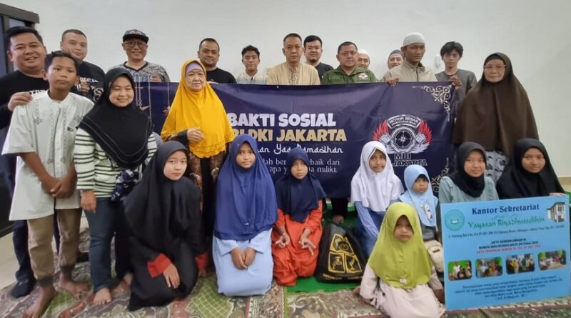 MBI DKI Jakarta Santuni Yatim Piatu Yayasan Riyadhussolihin Cipinang