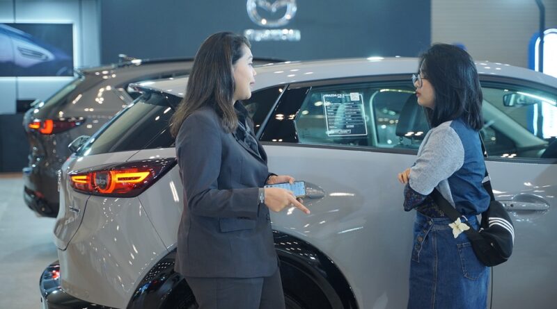 Mazda CX-3 Sport & CX-5 Elite Laris Manis di BCA Expoversary 2024