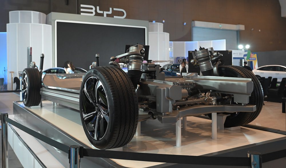 Dolphin, Atto 3 dan Seal, Trio Mobil Listrik BYD Menantang PEVS 2024