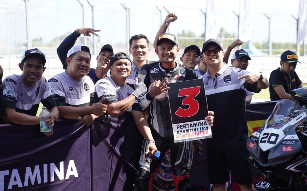 MS Glow For Men Racing Team Bangkit dengan Podium di Mandalika Racing Series Round 4
