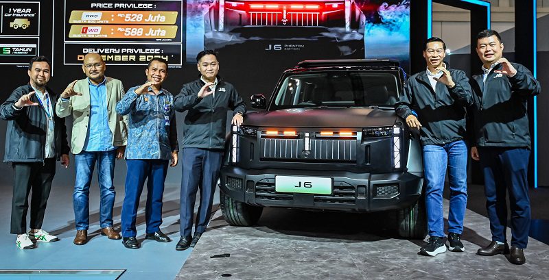 Chery J6 Resmi Diluncurkan di GJAW 2024, SUV Listrik Offroad Pertama di Indonesia