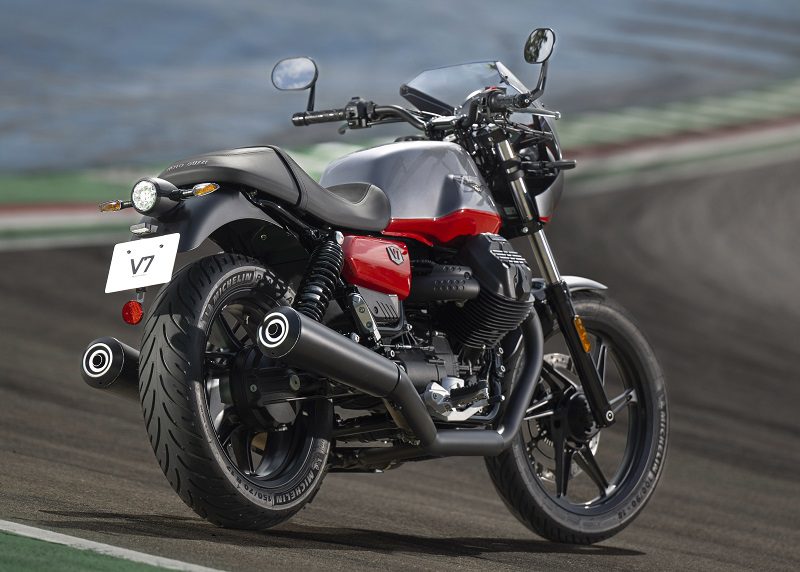 Moto Guzzi V7 Stone Corsa, Klasik Balap Rasa V-Twin