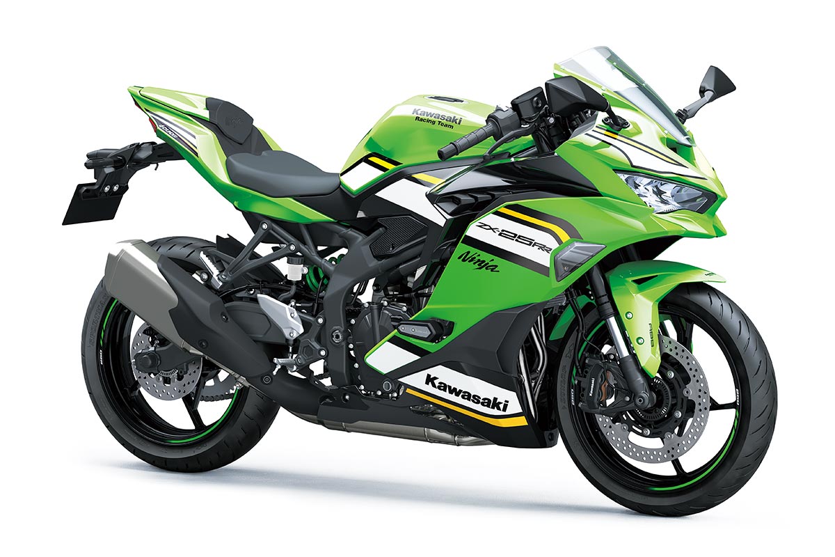 Terinspirasi WorldSBK, Kawasaki Ninja ZX-25RR KRT Edition Dilego 133 juta