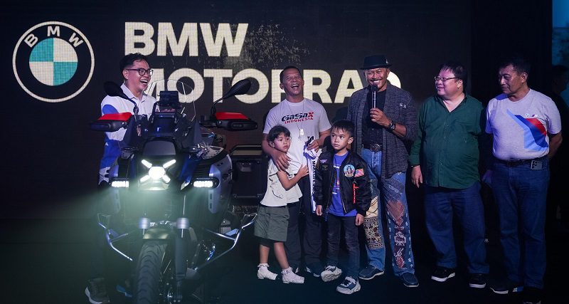 The Rock Dilepas 1,5 M, BMW R1300 GS Adventure Hadir Fitur Durable Safety