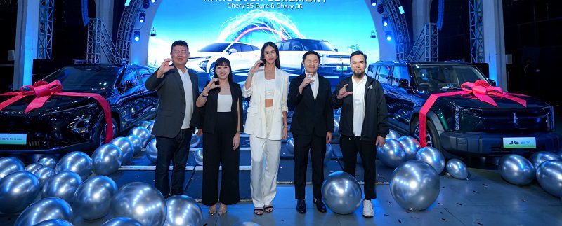 Anya Geraldine Ternyata Doyan SUV Off Road Listrik Chery J6 EV