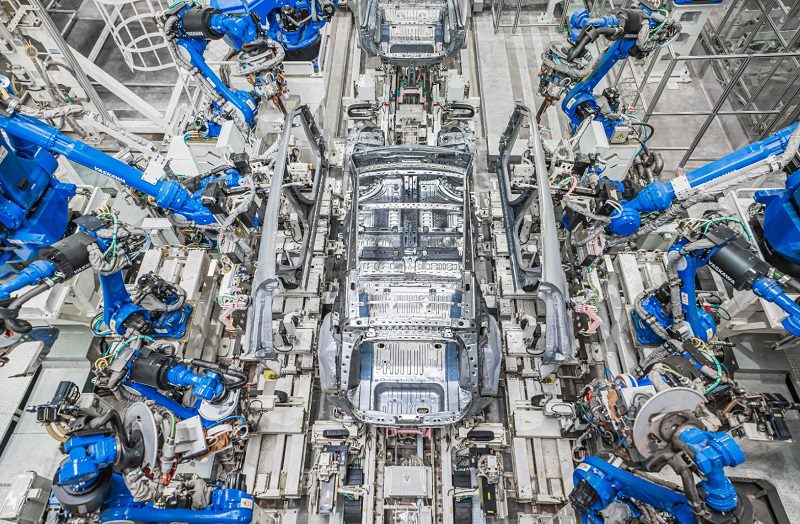 Pengelasan Rangka Mobil Listrik Honda Pertama Teknologi AI di Pabrik Guangzhou