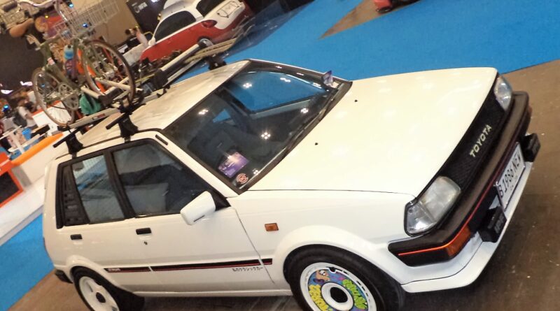 Starlet XL Jap Style Retro Rasa Tahi Lalat