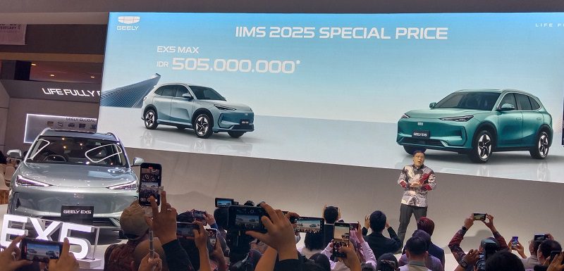 Geely EX5, SUV Listrik Premium Hanya 475 Juta di IIMS 2025