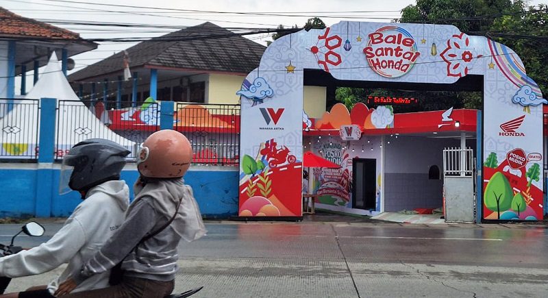 Bale Santai Honda 24 Jam Temani Pemudik Menuju Sumatra