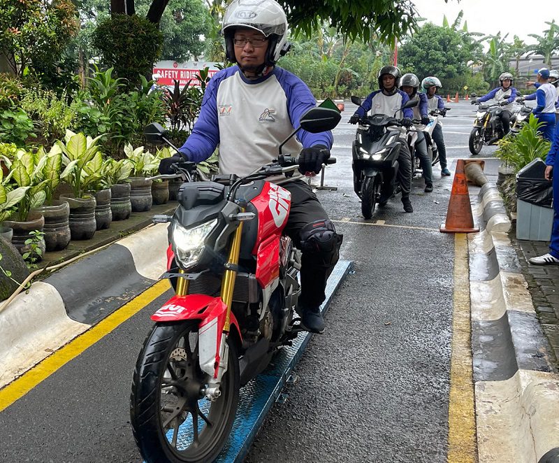 AHJ dan AHMT Digembleng Dalam Community Safety Riding Advisor di Jatake