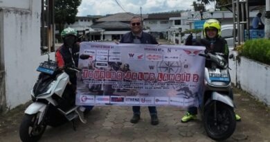 Serunya Riding Motor Listrik Plus Baksos di Touring Jalur Langit 2