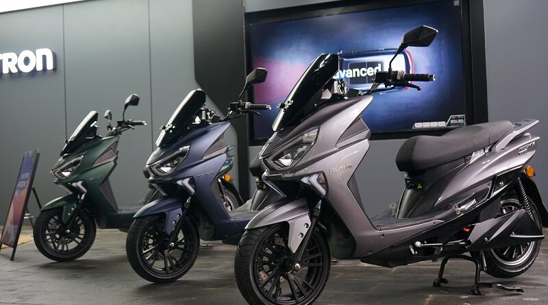 3 Warna Baru Polytron Fox-R Inspirasi BASF