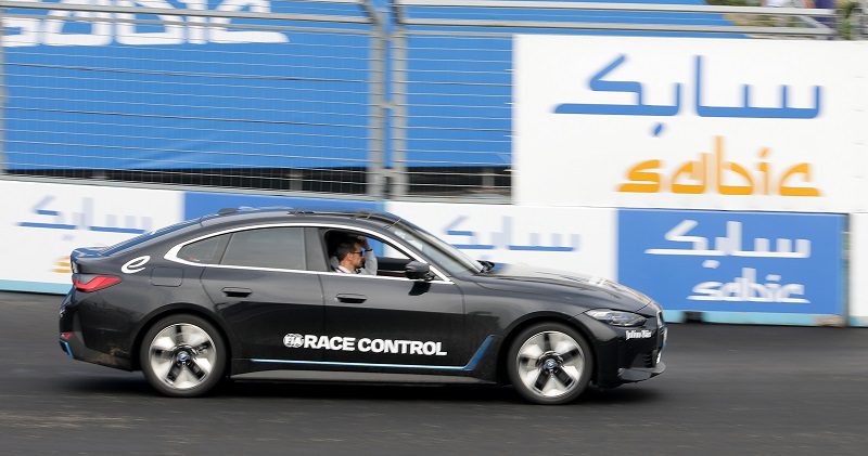 Mengenal Lebih Dekat BMW i4 & i5 Jadi Mobil Race Director di Formula E Jakarta 2025