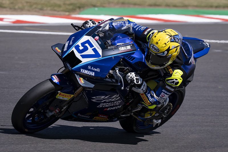 Aldi Satya Mahendra Finish 10 Besar Donington Park, Klasemen 11 World Supersport 2025