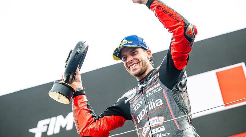 Marco Bezzecchi Bawa Aprilla Finish Kedua di Assen, Selisih 0,6 detik Dari Marc Márquez