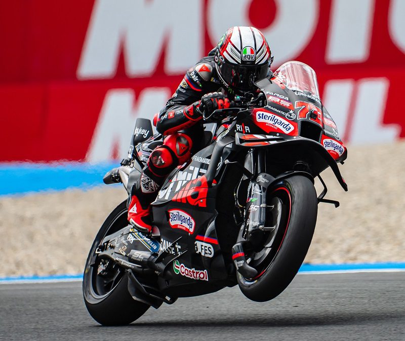 Marco Bezzecchi Bawa Aprilla Finish Kedua di Assen, Selisih 0,6 detik Dari Marc Márquez
