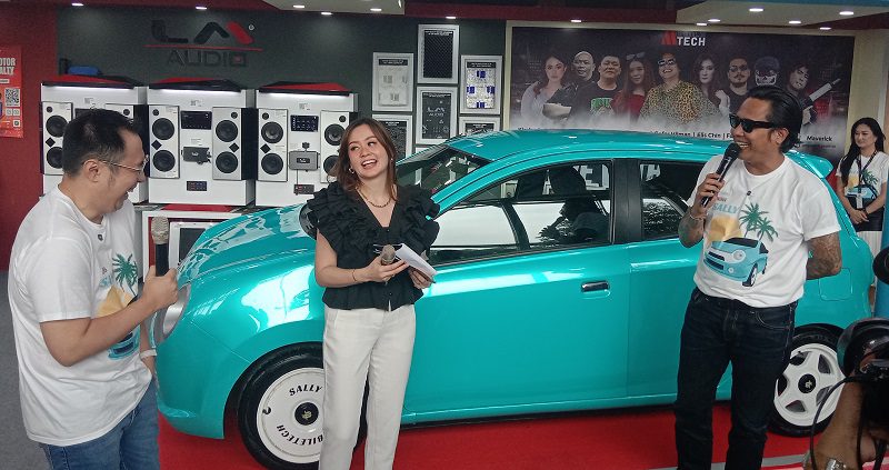 Mobiletech dan Gofar Hilman Sulap Toyota Agya Jadi Sally
