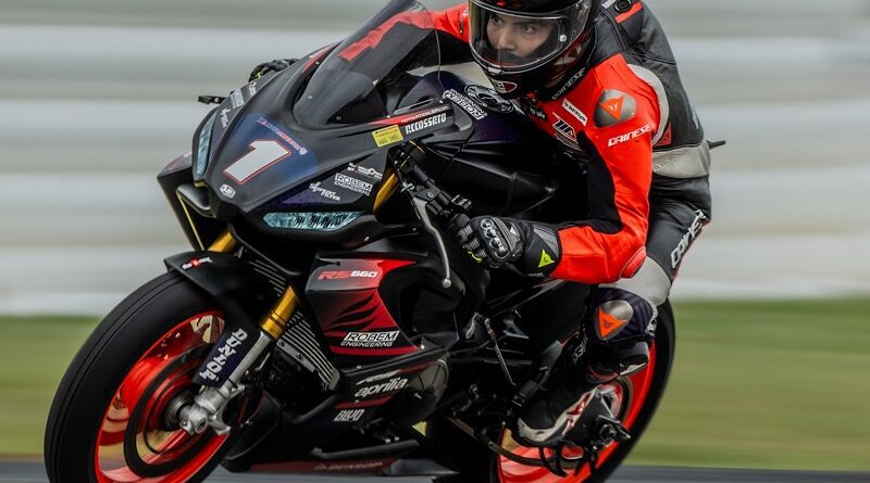 Aprilia Double Gelar, MotoAmerica dan Suzuka 8 Jam Naik Podium