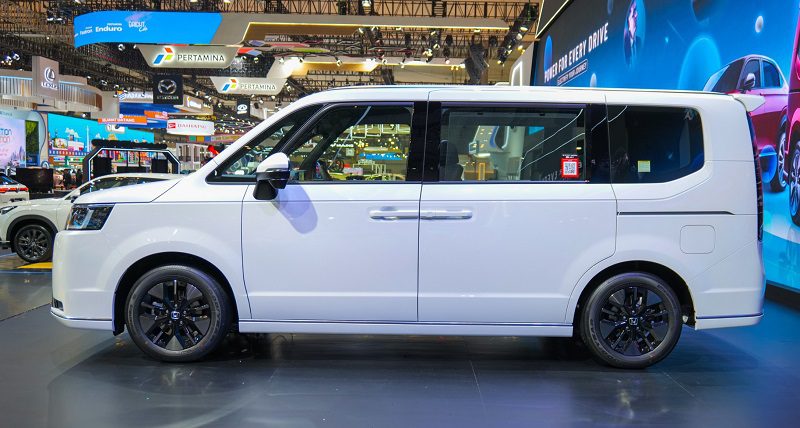 Kupas Tuntas Mesin Hybrid Honda STEP WGN eHEV